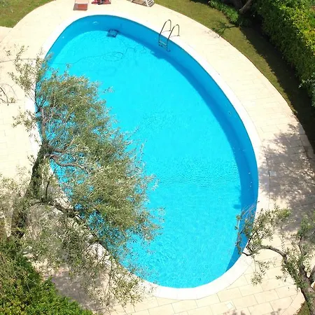 Vela Bianca Deluxe Apartment Letojanni